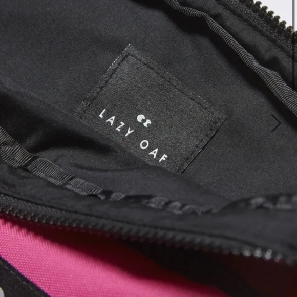 Lazy oaf Valentine’s bear bag - Picture 4 of 5